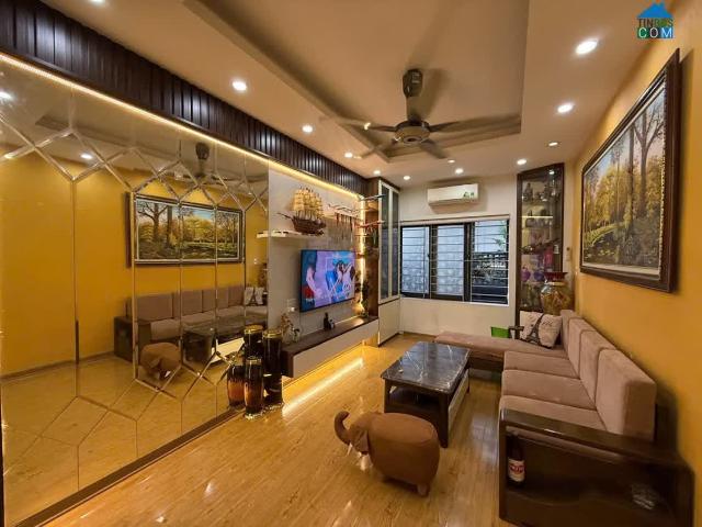 Cho thuê nhà nguyên căn ngõ 42 Thịnh Liệt 40m² x 5 tầng, 3PN, 3VS, 12 triệu
