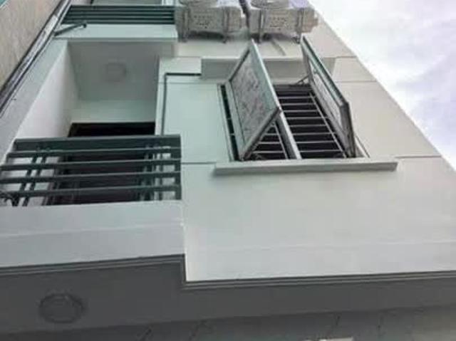 Cho Thuê Nhà Nguyên Căn Ngõ 124 Vĩnh Tuy, Hoàng Mai, 5 Tầng, 35m2, MT 4m, Giá 12 Triệu