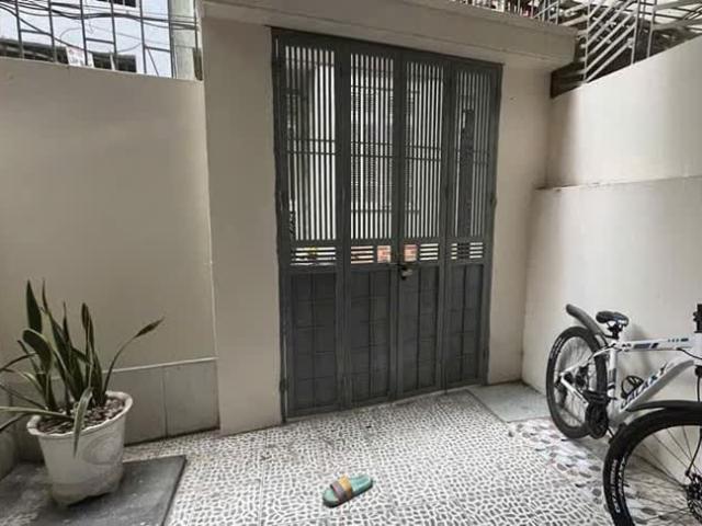 Cho thuê nhà ngõ 197 Hoàng Mai, 3 tầng x 50m2, 2 ngủ, 9.5 Triệu