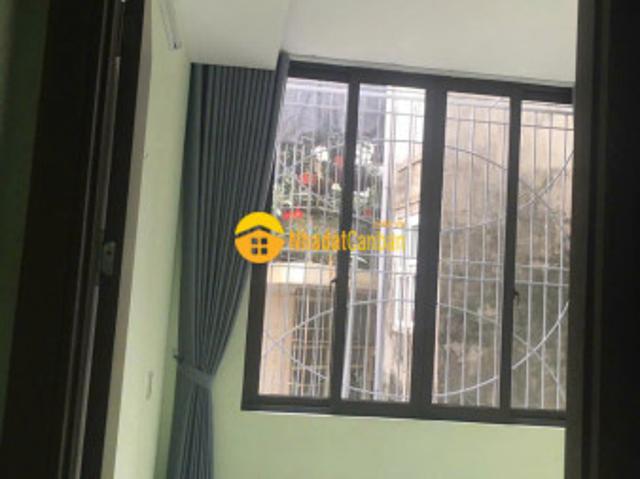 Cho thuê nhà ở ngõ 559 kim ngưu, hai bà trưng 60m x 4t giá 12 triệu, 3 thoáng, giá 12triệu