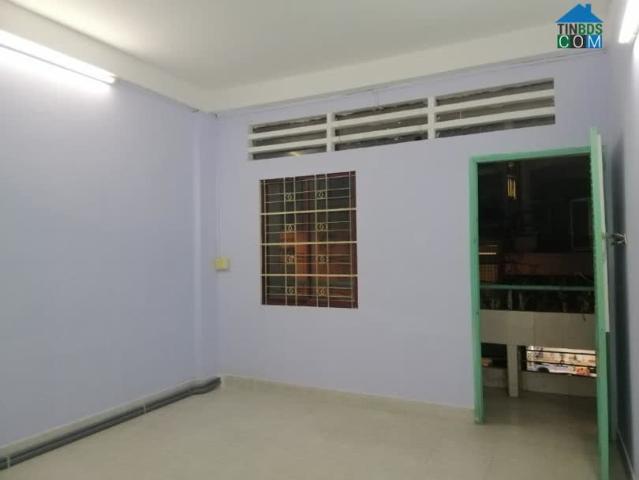 Cho thuê Nhà đường Bàu Cát 2 phòng ngủ 6 tr/th