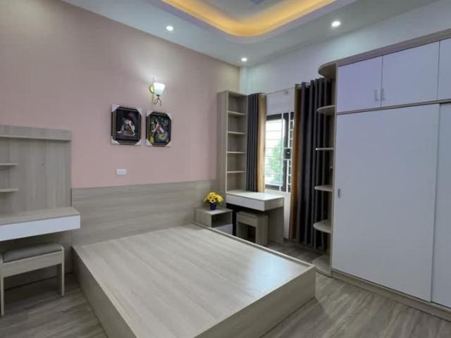 Cho thuê nhà phố Ba La, Hà Đông, 50m2x5T, ô tô thang máy, 15tr/tháng