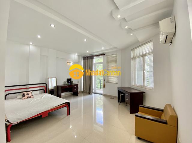 Cho thuê nhà phố kdc đại phúc, bình chánh, dt 9x20m có hầm 3 lầu, giá 29trtháng lh 0966937