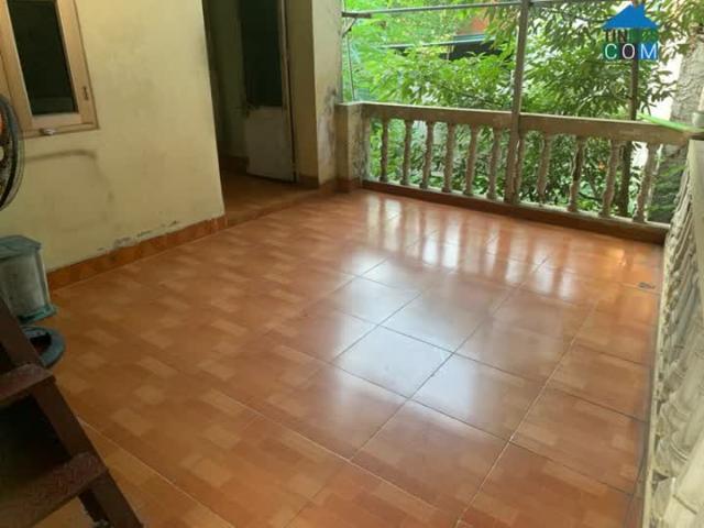 Cho thuê nhà Phạm Văn Đồng, 40m2 2 ngủ, ban công thoáng mát 5tr/th 0966931