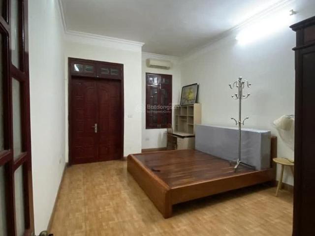 Cho thuê nhà phố Nhân Hoà Thanh Xuân, 55m2, 4 tầng, 5 ngủ, 16tr
