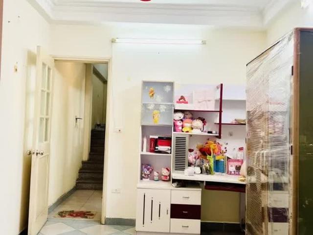 Cho thuê nhà riêng 5 tầng ngõ 290 Phố Kim Mã, Phường Kim Mã, Ba Đình, Hà Nội. Giá 12 triệu