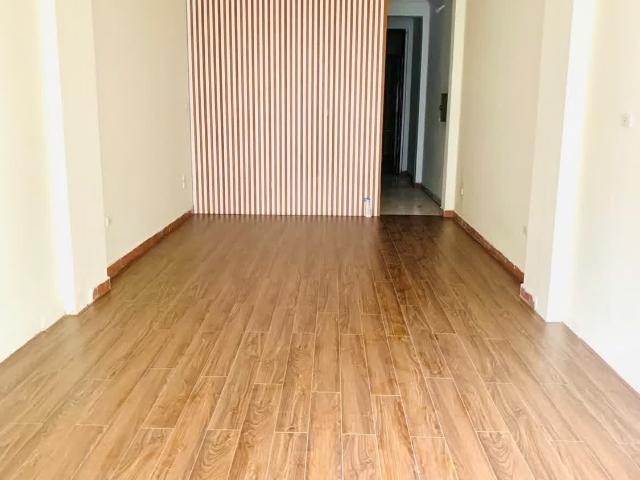 Cho thuê nhà riêng Lê Đại Hành, Hai Bà Trưng 90m x 4T giá 32 triệu Ô TÔ KINH DOANH