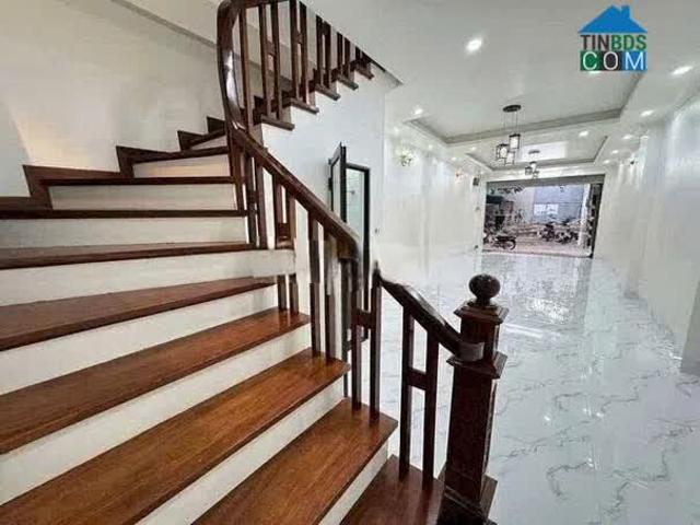 Cho thuê nhà riêng Nguyễn Khả Trạc Mai Dịch Cầu Giấy 50m x 4T giá 21TR, ngõ ô tô KD