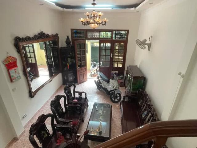 Cho thuê nhà riêng ngõ Hòa Bình 7, Hai Bà Trưng 60m x 4T, 4PN3VS giá 15TR, ở GĐ, nhóm