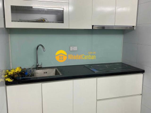 Cho thuê nhà tôn đức thắng đống đa 40m x 4t, 4 ngủ giá 14 triệu nhà mới tinh