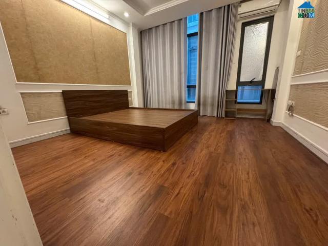 Cho thuê nhà Thụy Khuê Tây Hồ, 35m2, 5 tầng, 4 ngủ, 15tr