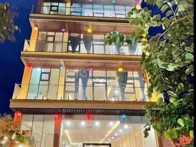 Cho thuê nhà, Trần Nhân Tông, Mai Hắc Đế, THANG MÁY  133m2* 5T 36 tr