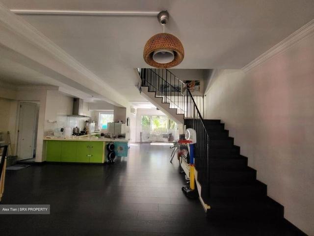 Choa Chu Kang North 6 Choa Chu Kang, HDB Executive