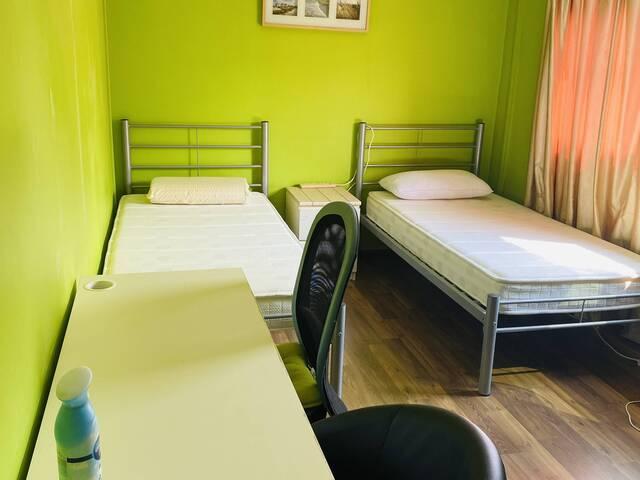Choa chu Kang Ave 5 room