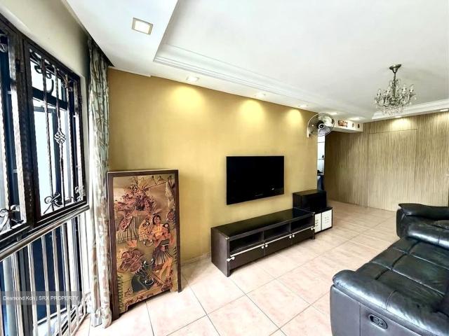 Choa Chu Kang Crescent Choa Chu Kang, HDB 5 Rooms