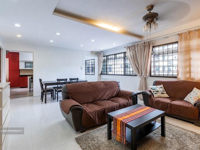 Choa Chu Kang Street 62 Choa Chu Kang, HDB 5 Rooms