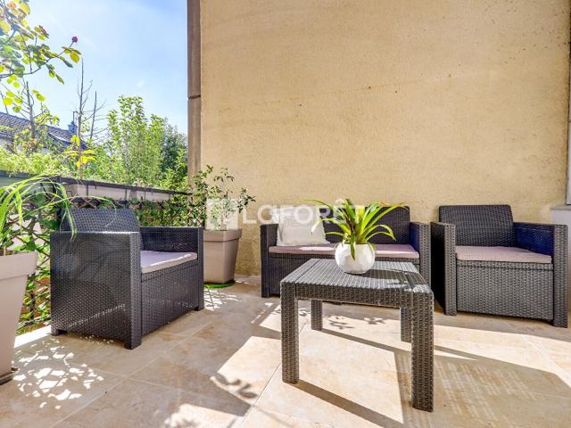 CHOISY LE ROI GONDOLES SUD Coquette maison avec terrasse enso