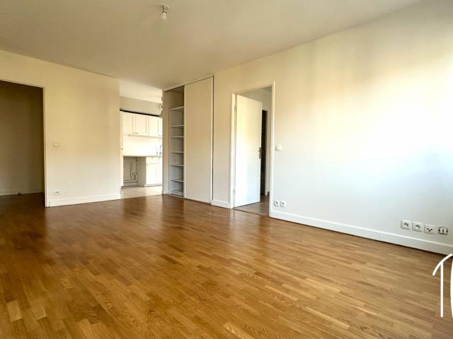 CHOISY LE ROI RER C T9 2 Pièces 1 chambre 44m2 Parking