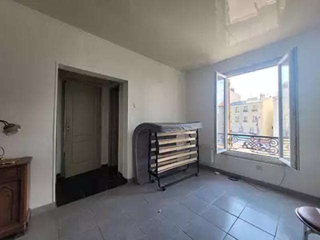 Choisy le Roi 94600 Achat / Vente appartement 2 pièces t2 au dernier étage