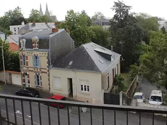 Cholet 49300 Achat / Vente appartement 4 pièces t4 cave balcon