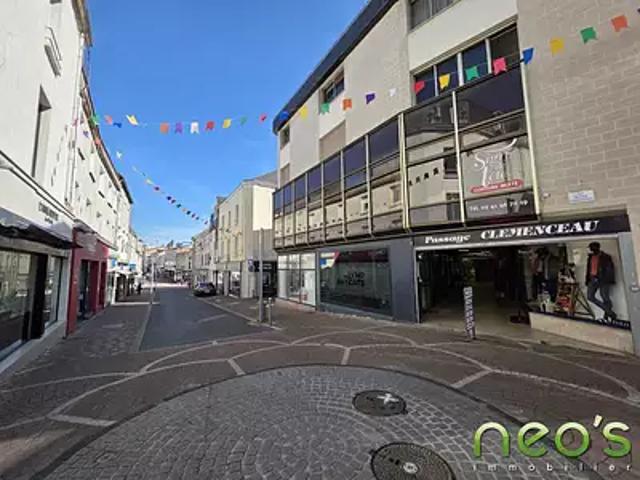 Cholet 49300 Achat / Vente divers 1 pièce