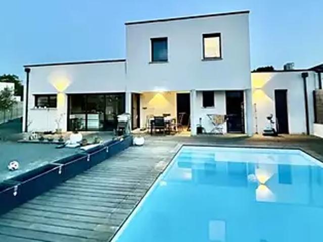 Cholet 49300 Achat / Vente maison 8 pièces t8