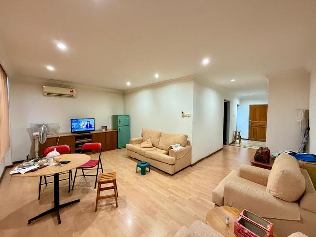 Chonglin Park P10 1R1B 600sqft Renovated 1st Floor