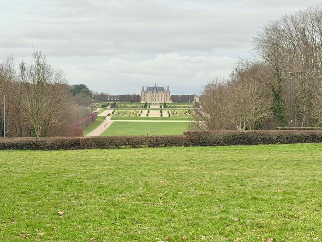 Chatenay Malabry Grand studio à deux pas du Parc de Sceaux