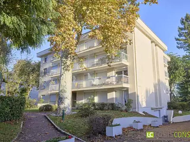 Châtenay Malabry 92290 Achat / Vente appartement 4 pièces t4 au dernier étage