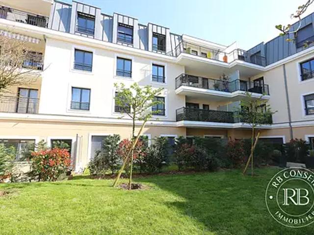 Châtenay Malabry 92290 Location appartement 2 pièces t2 au dernier étage terrasse