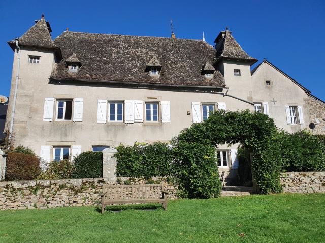 CHÄTEAU DU XVIè AU COEUR DE LA XAINTRIE