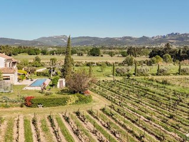 Château de prestige à vendre sur Vaucluse