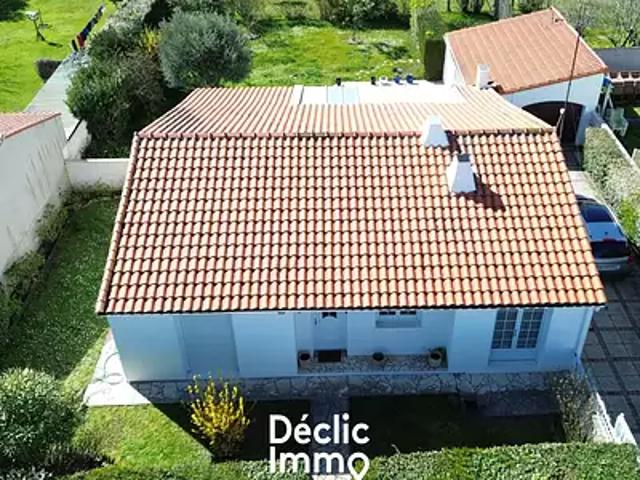 Château d'Olonne 85180 Achat / Vente maison 6 pièces t6 au dernier étage terrasse