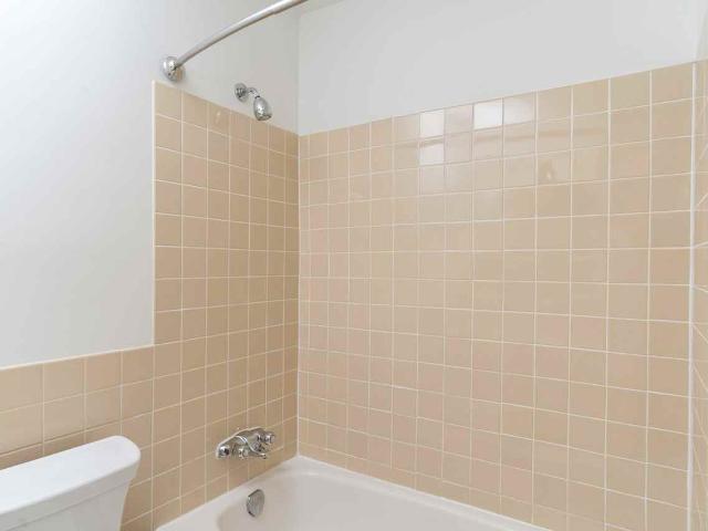 Chateau Guay 2 Bedroom Apartment for Rent at 231 Goulet St, Winnipeg, MB R2H 0S1 Central St. Boniface