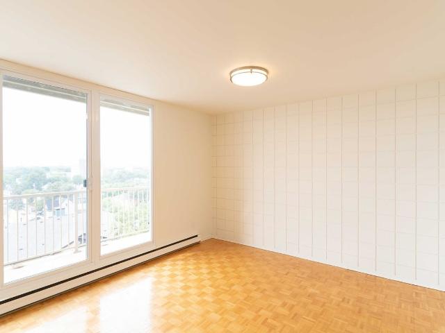Chateau Guay 2 Bedroom Apartment for Rent at 231 Goulet St, Winnipeg, MB R2H 0S1 Central St. Boniface
