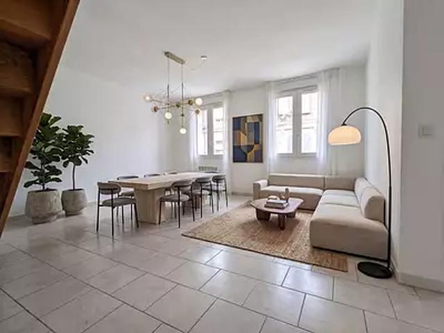 Château Renault 37110 Achat / Vente maison 4 pièces t4 au dernier étage terrasse