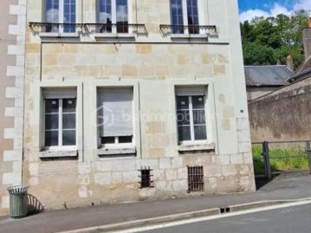 Château Renault: ensemble immobilier à saisir au plus vite !