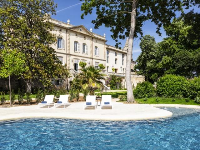 Château renaissance, remanié au XVIIIe sur un parc de 1ha72