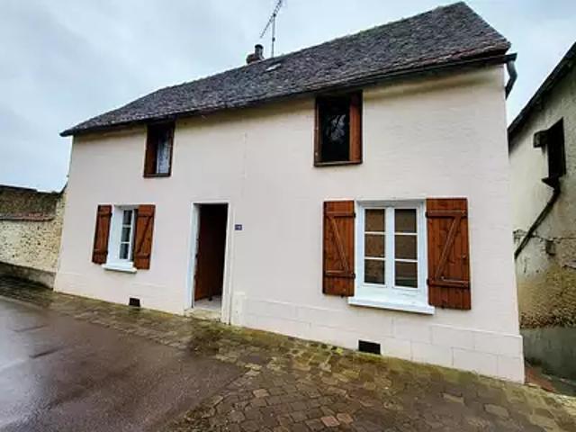 Château Renard 45220 Achat / Vente maison 4 pièces t4 jardin cave