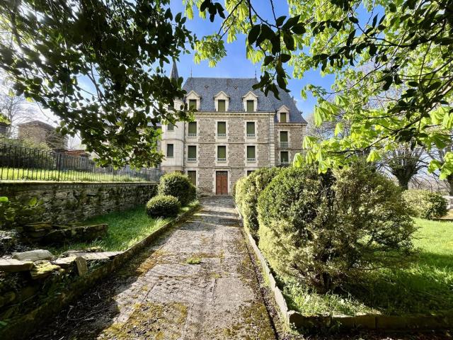 Château sur 4,5ha