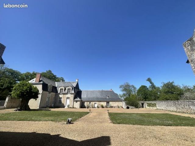 Chateau 14 pièces 485 m²