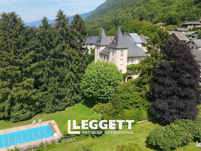 Château 14 pièces 309 m²
