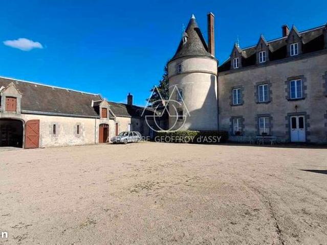 Château 15 pièces 400 m²