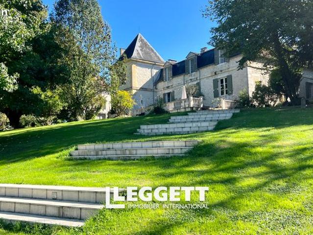 Château 15 pièces 428 m²