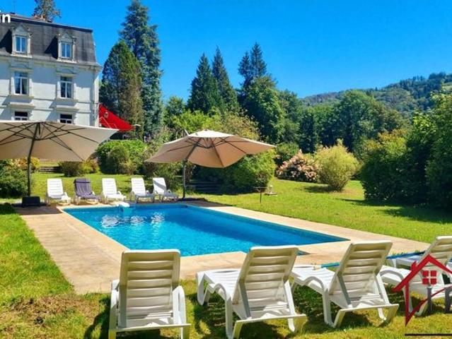 Chateau 15 pièces 386 m²