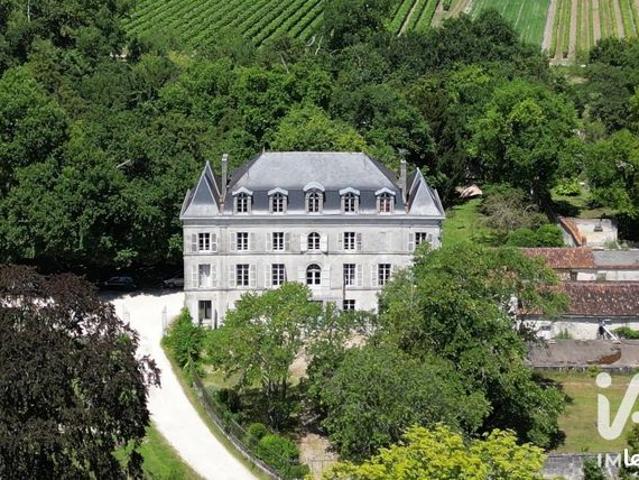 Chateau 16 pièces 427 m²