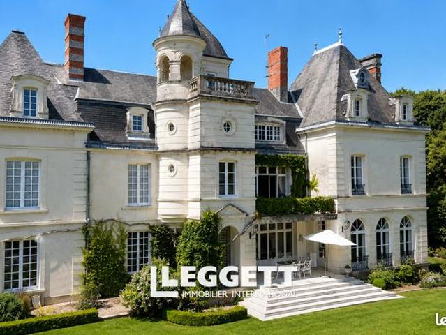 Château 18 pièces 600 m²