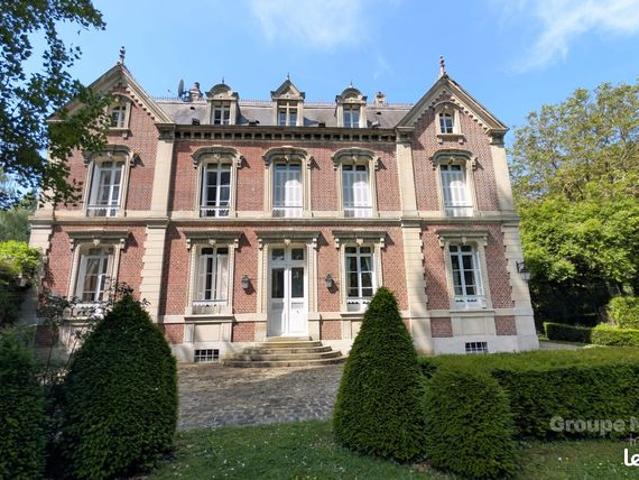 Château 10 pièces 470 m²