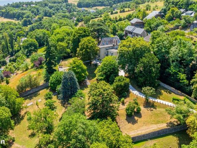 Chateau 10 pièces 600 m²
