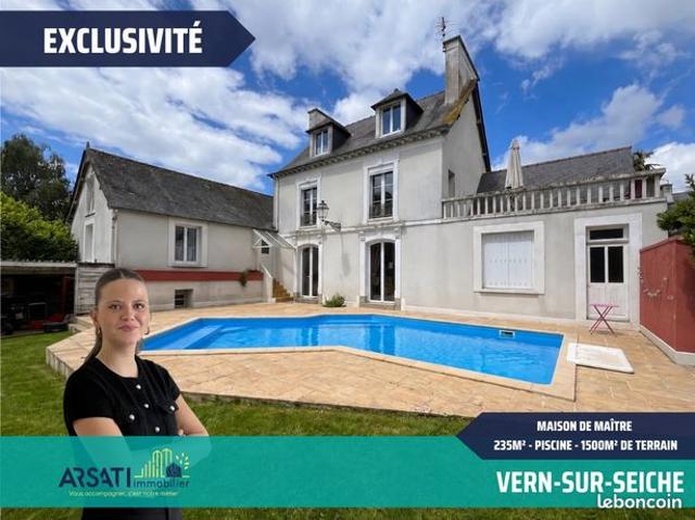 Château 10 pièces 235 m²